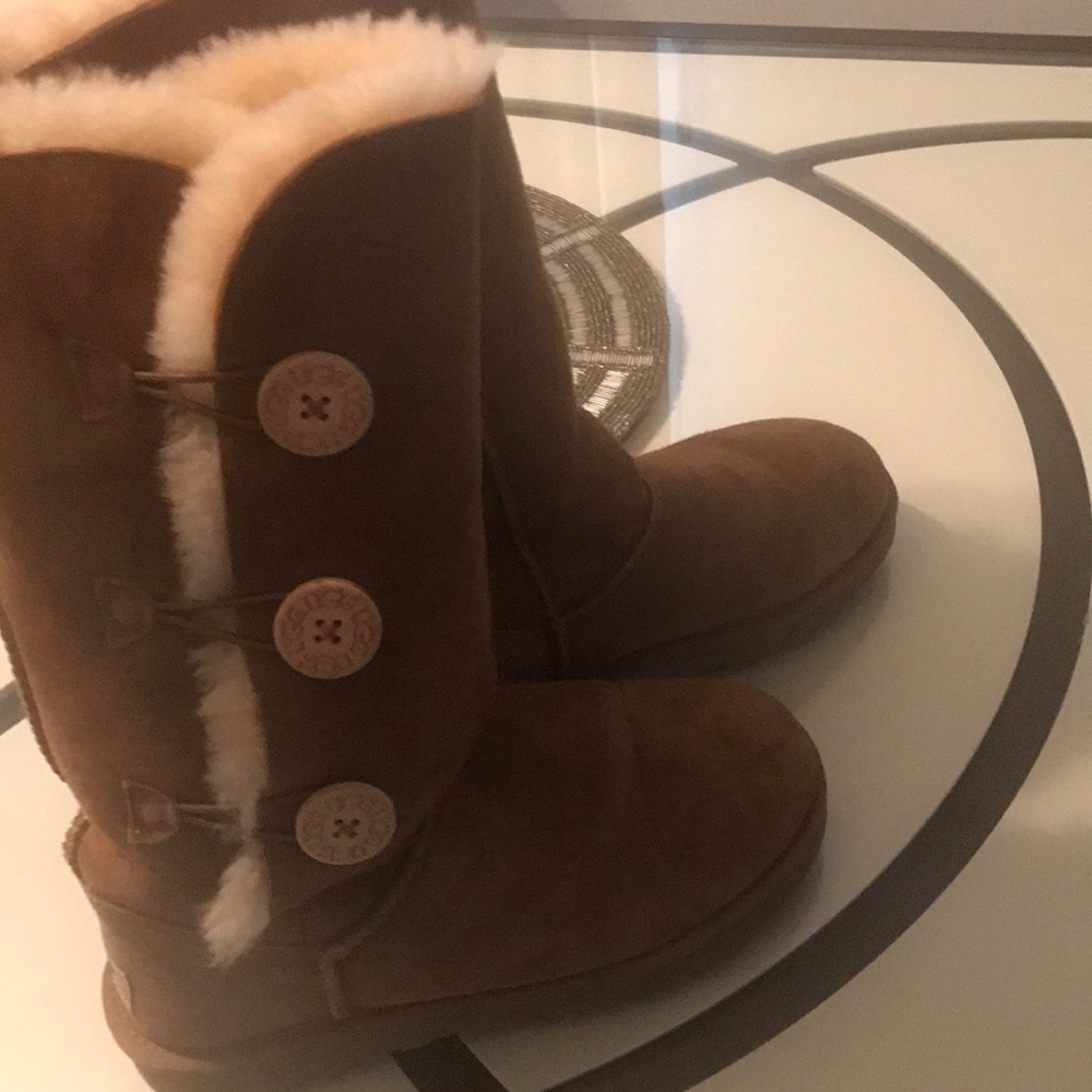 tall uggs